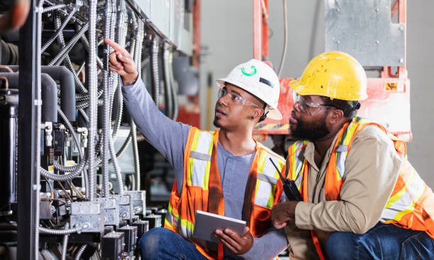 Best Emergency Electrician Near Me  in Thief River Falls, MN